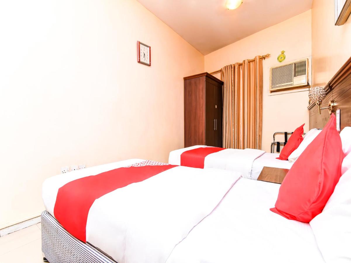 Family Twin Room | Melody Queen Hotel